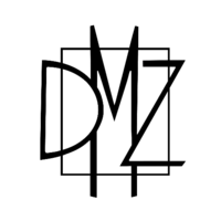 Dress Me Zee logo